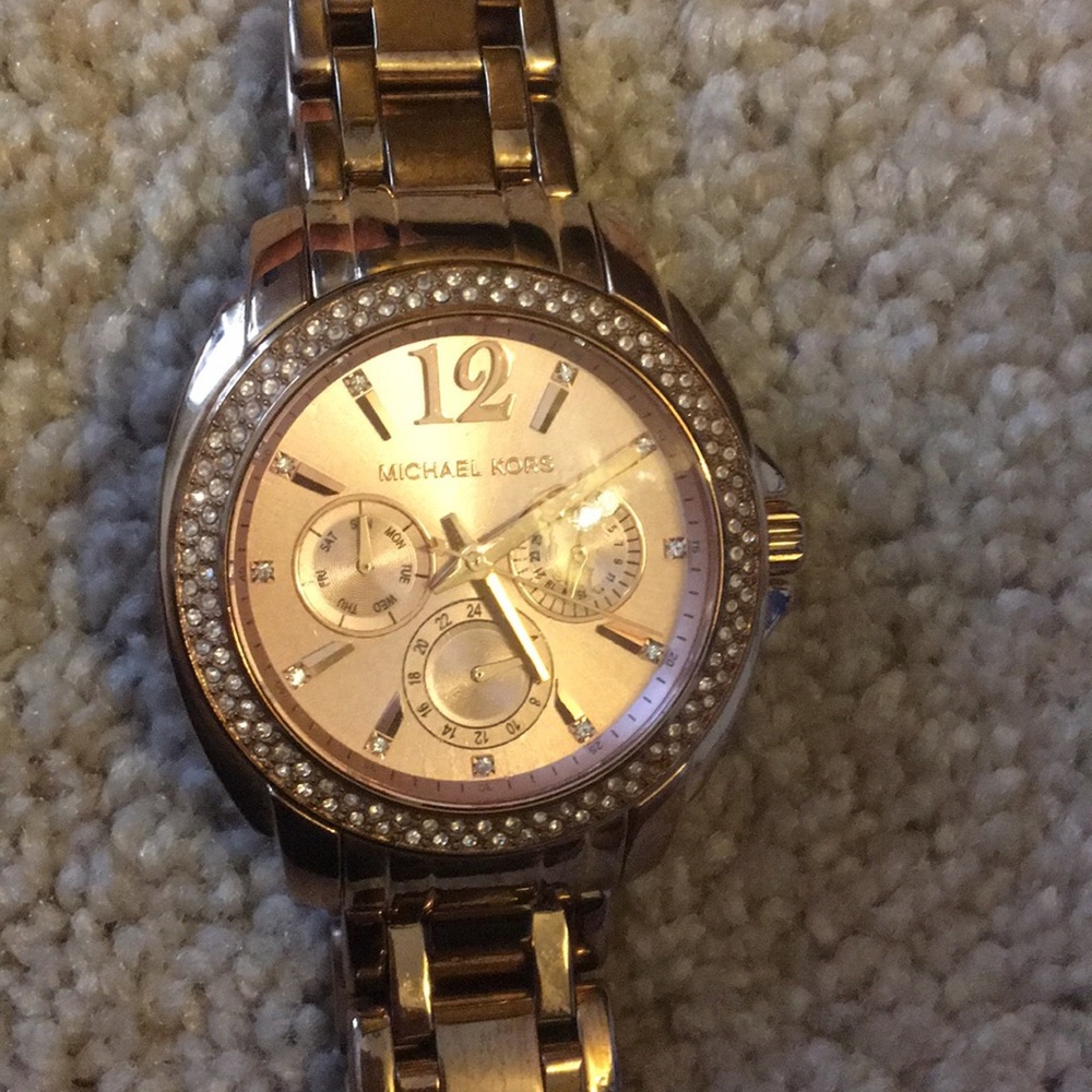 Michael Kors rose gold watch